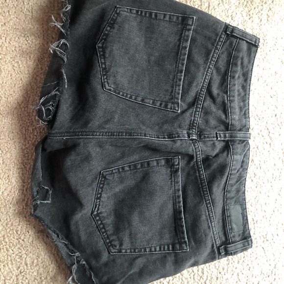 Garage Black Mom Shorts - Picture 3 of 4